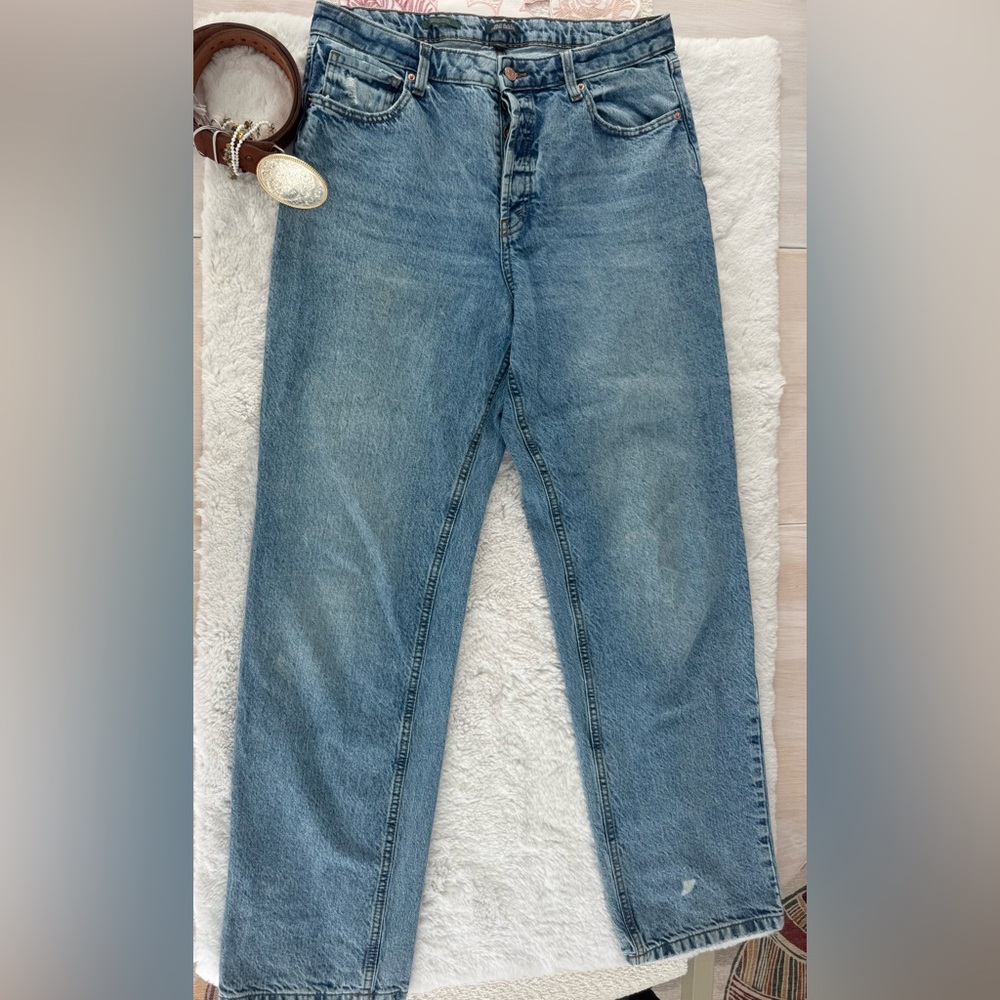Wild Fable Light Wash Straight Leg Jeans | Vintage Style Denim - Picture 3 of 5